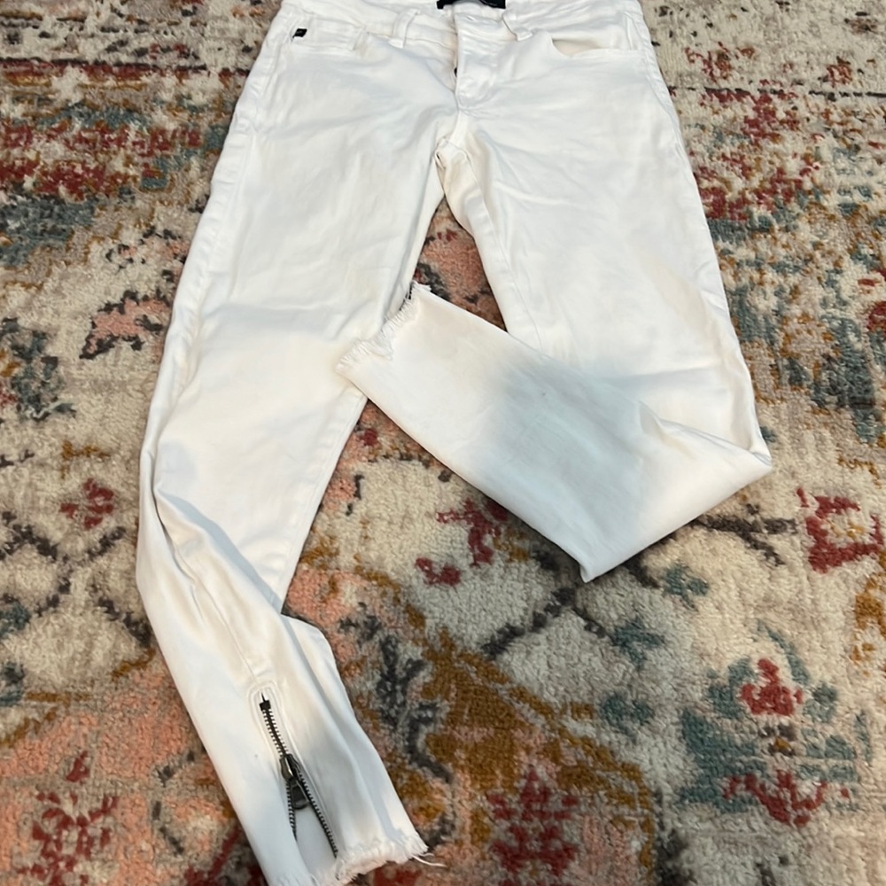 KANCAN white jeans